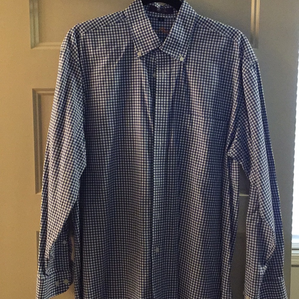 Men’s blue button down shirt.